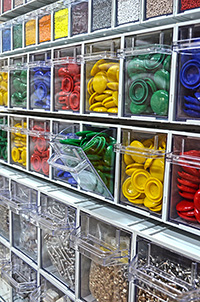 Rhino Tilt Bin System Includes 457x457 Bench Stand